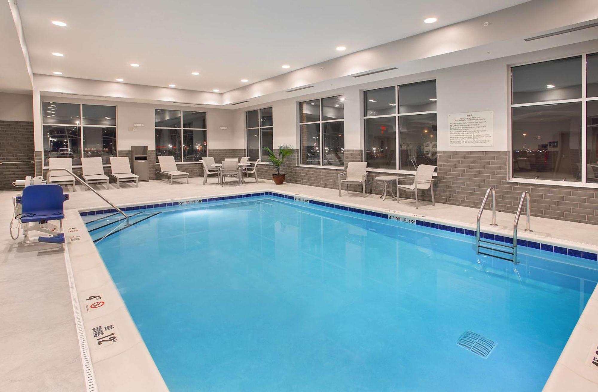 Hampton Inn Vincennes Eksteriør billede