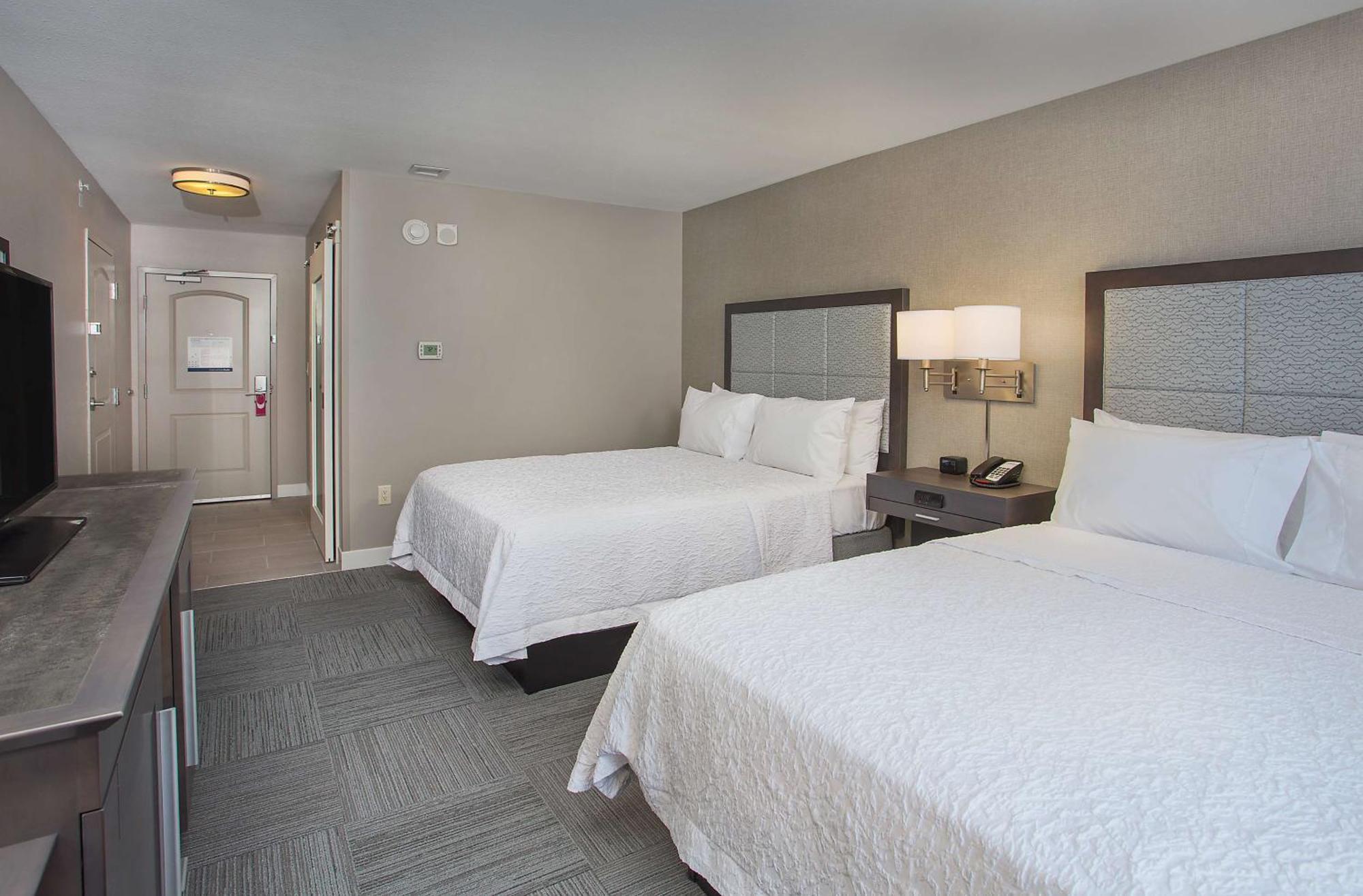 Hampton Inn Vincennes Eksteriør billede