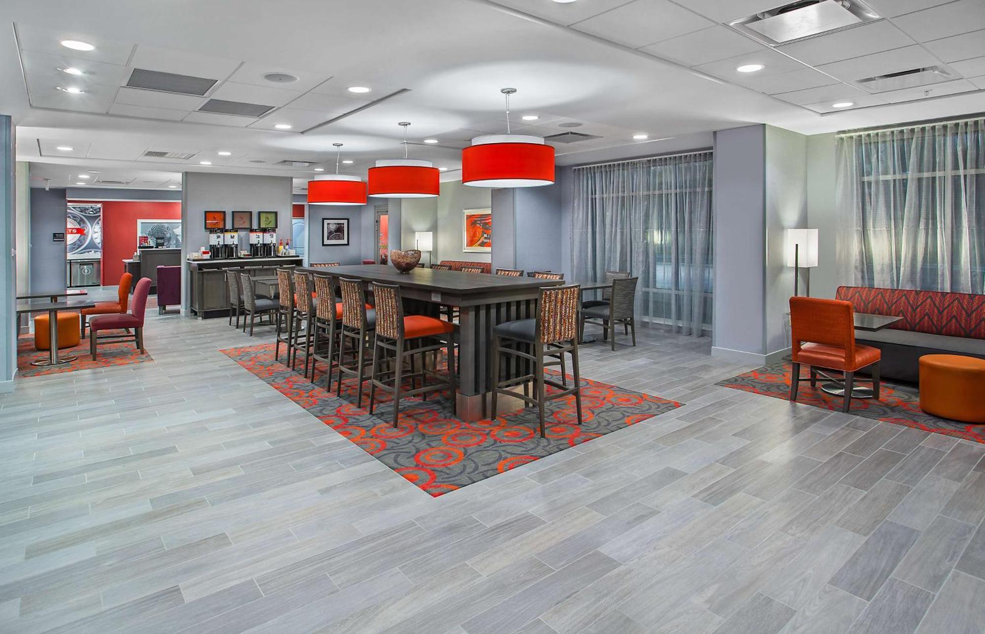 Hampton Inn Vincennes Eksteriør billede