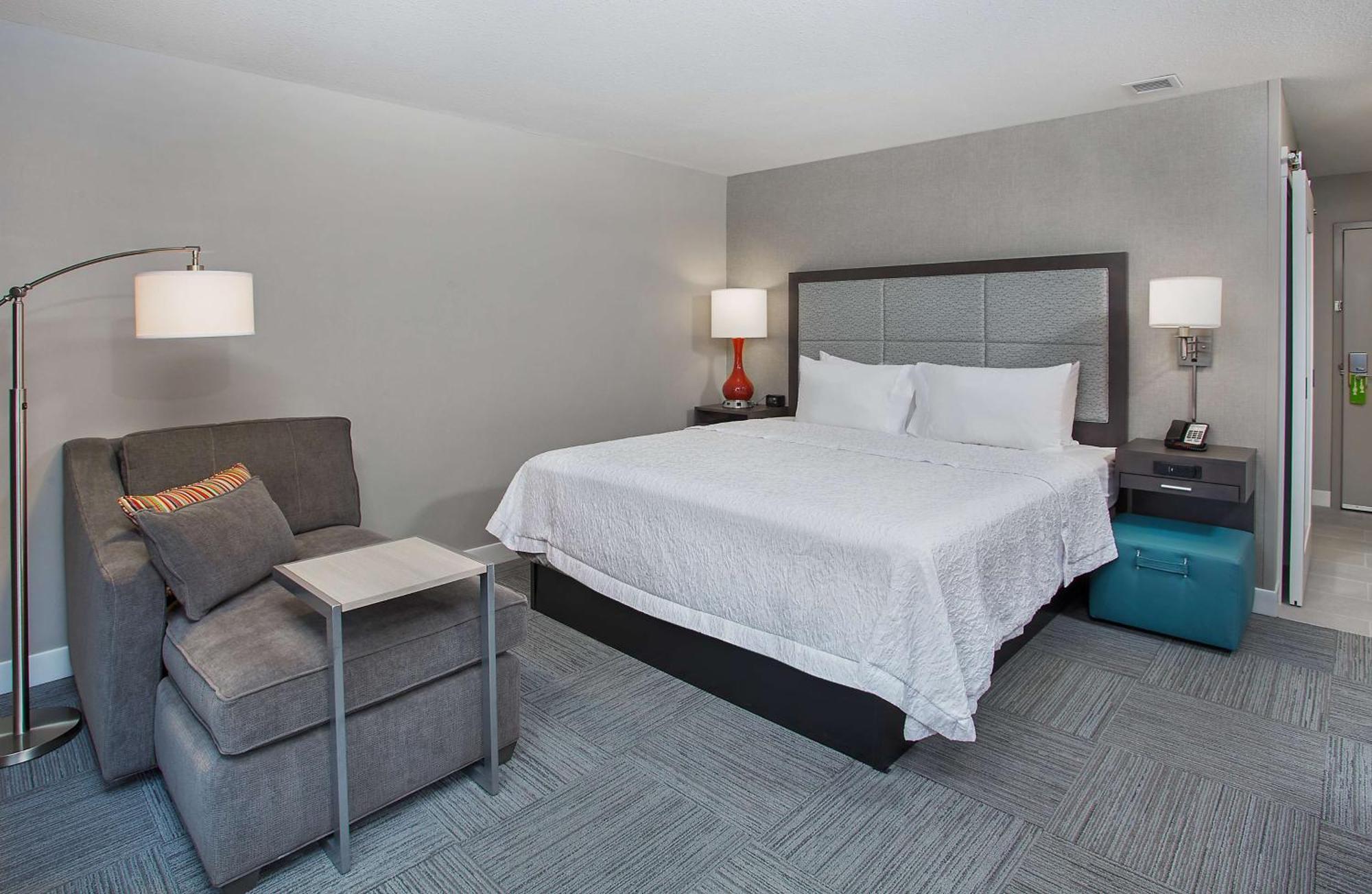 Hampton Inn Vincennes Eksteriør billede